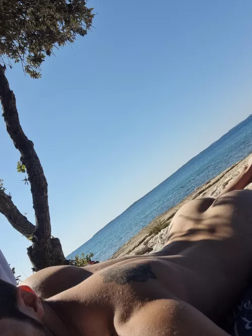 Memories of relaxing by crolucky