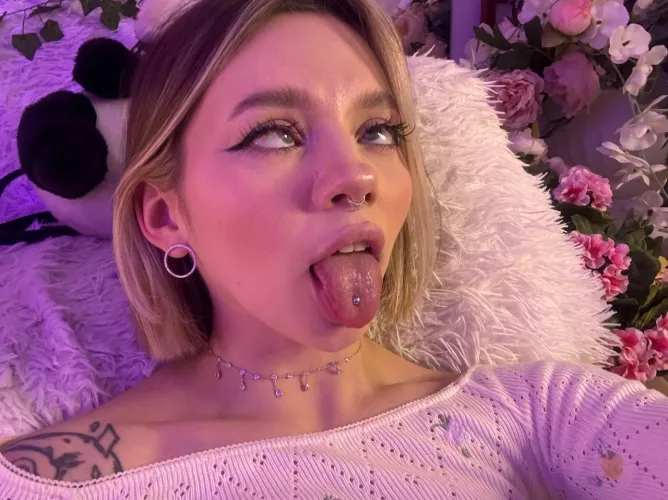 My ahegao isn't the most perfect, but I think it's hot enough for you. I did it, didn't I by rhinalwessex96