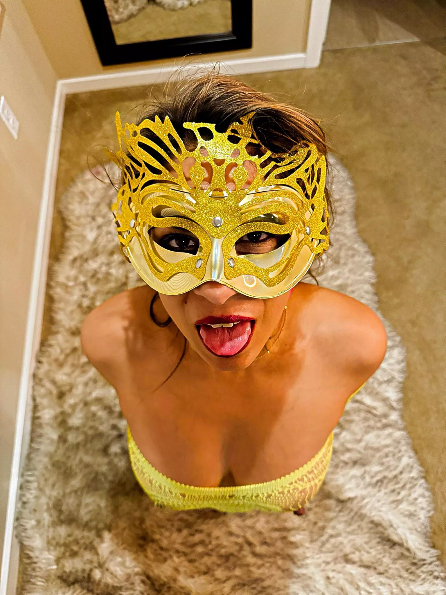 My face is ready for you to paint 💦 posted by DulceFantasias