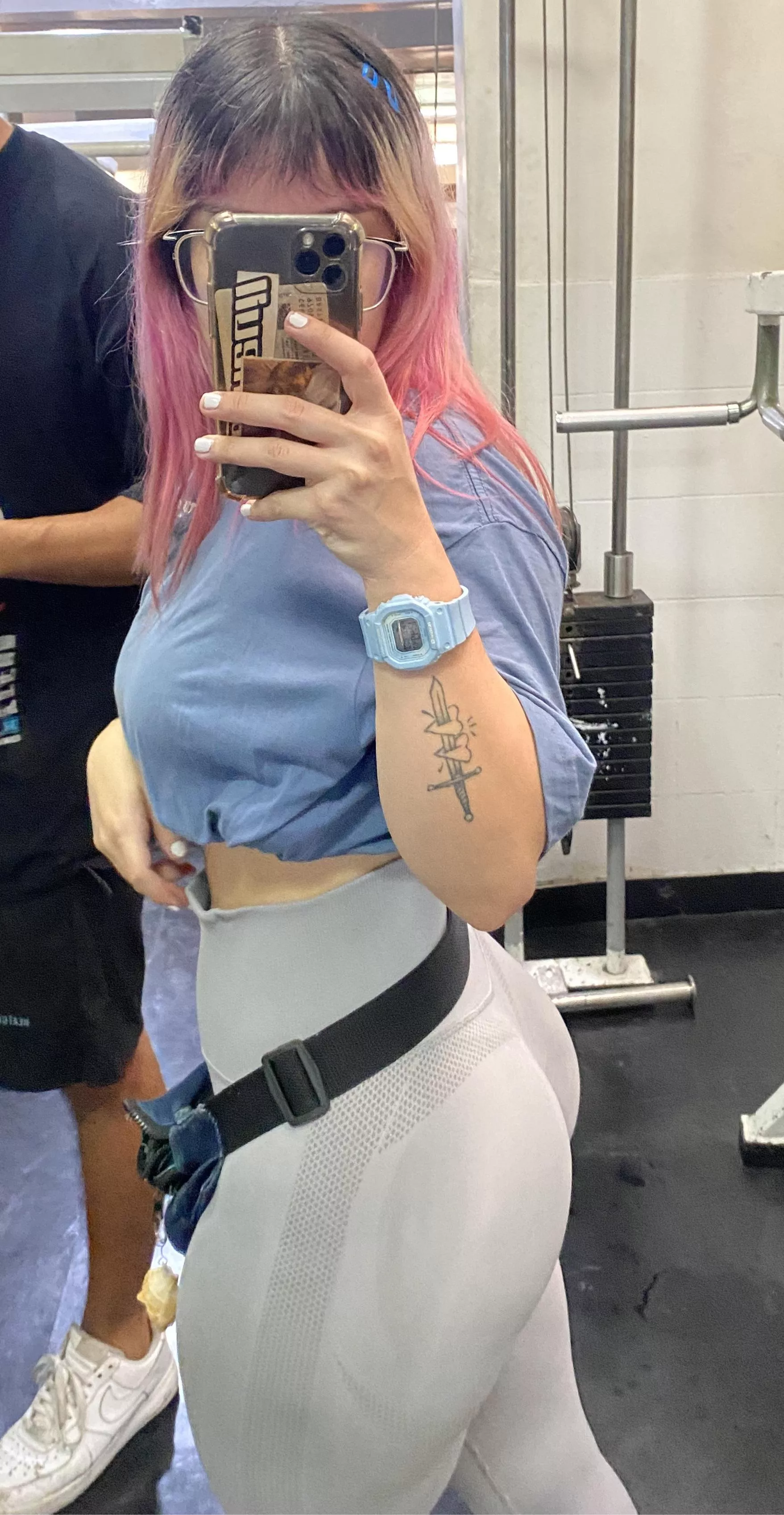 Pump is getter better in the back posted by YvieVelour69