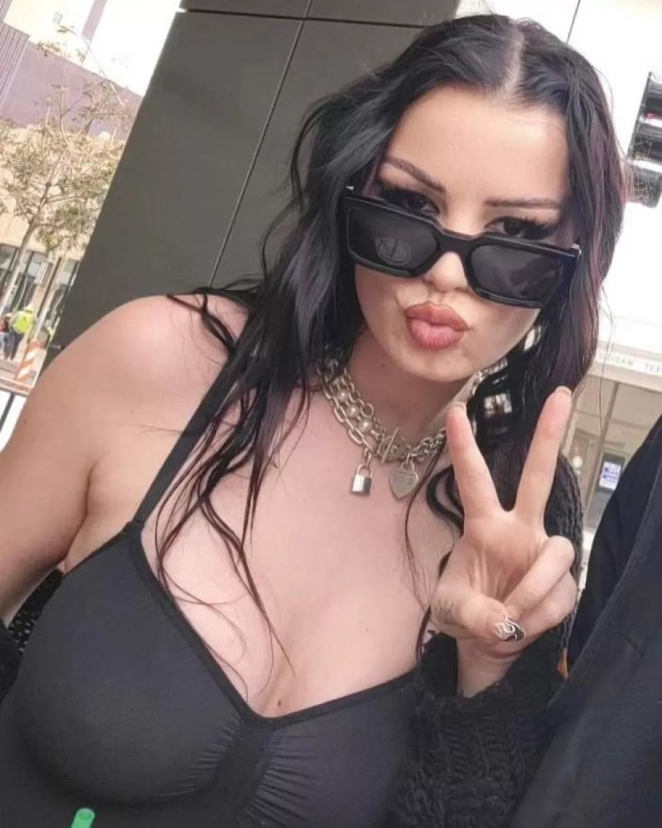 Saraya posted by NoOne-Really11