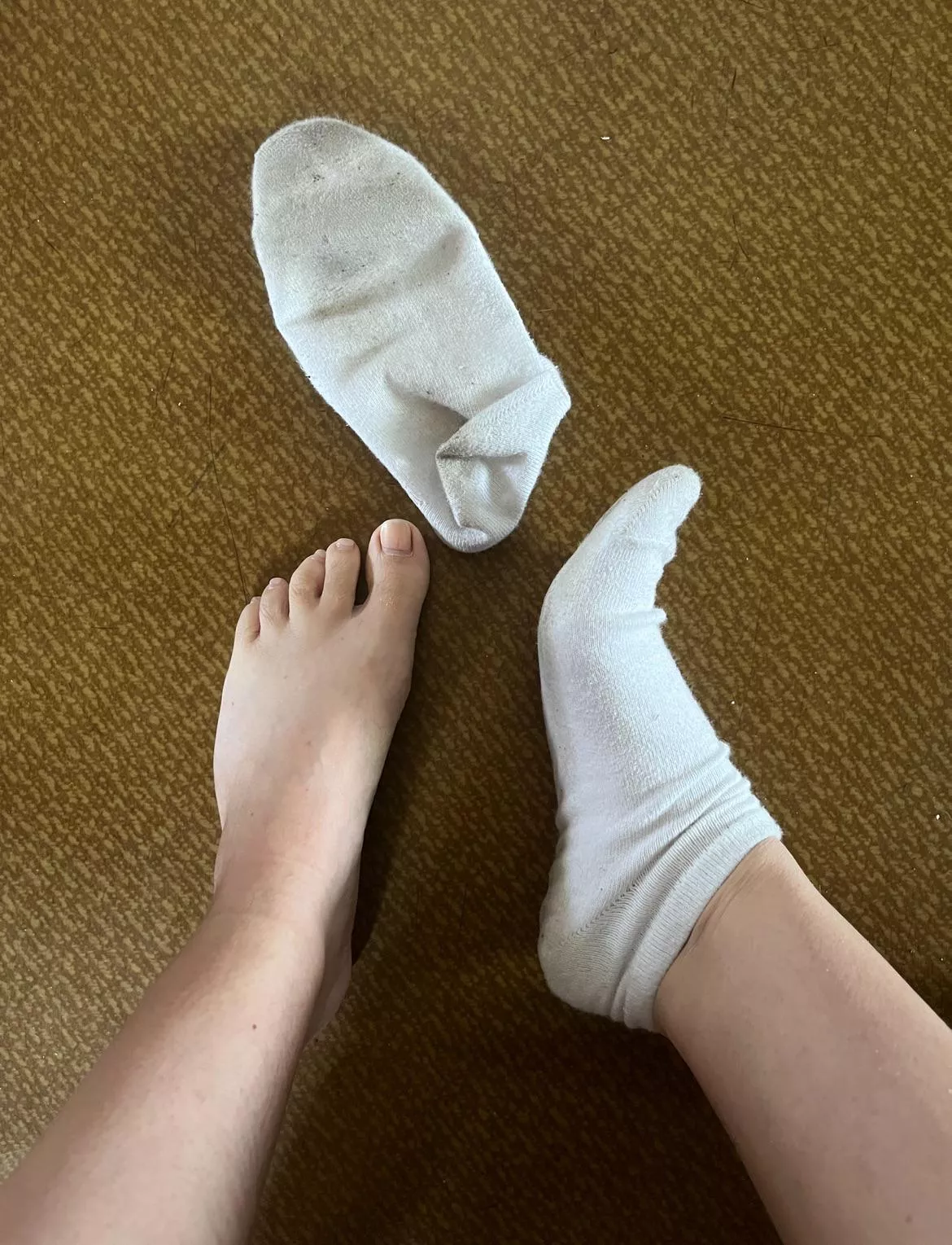 [Sell]Sweaty socks incoming 🇺🇸🇩🇪 posted by Paula_ff