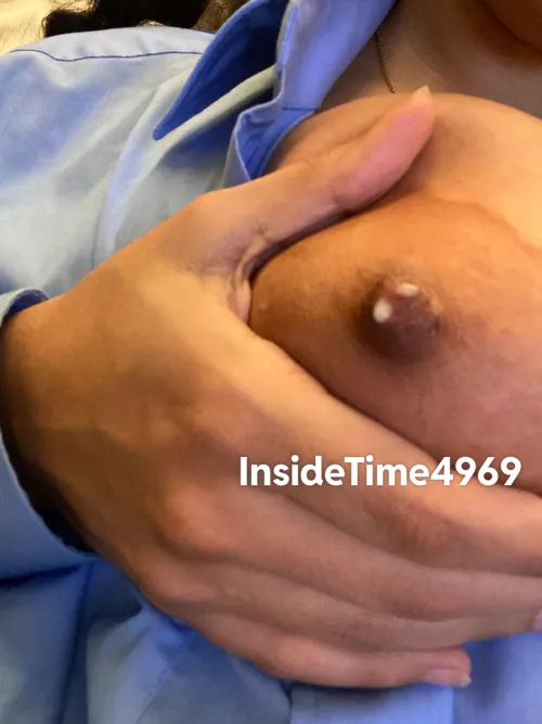 Someone teach me how to add videos on here y'all gotta see these squirt milk so effortlessly ahhahahah🤭🤭 by InsideTime4969