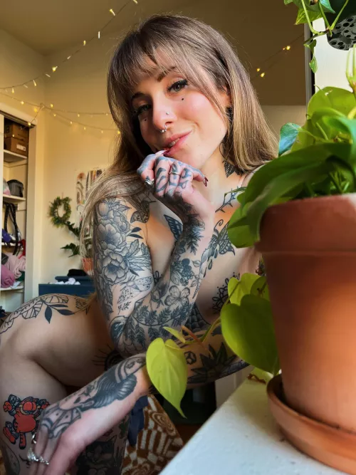 sorry I’m covering all the important bits…hope that’s okay :’) by awlivv