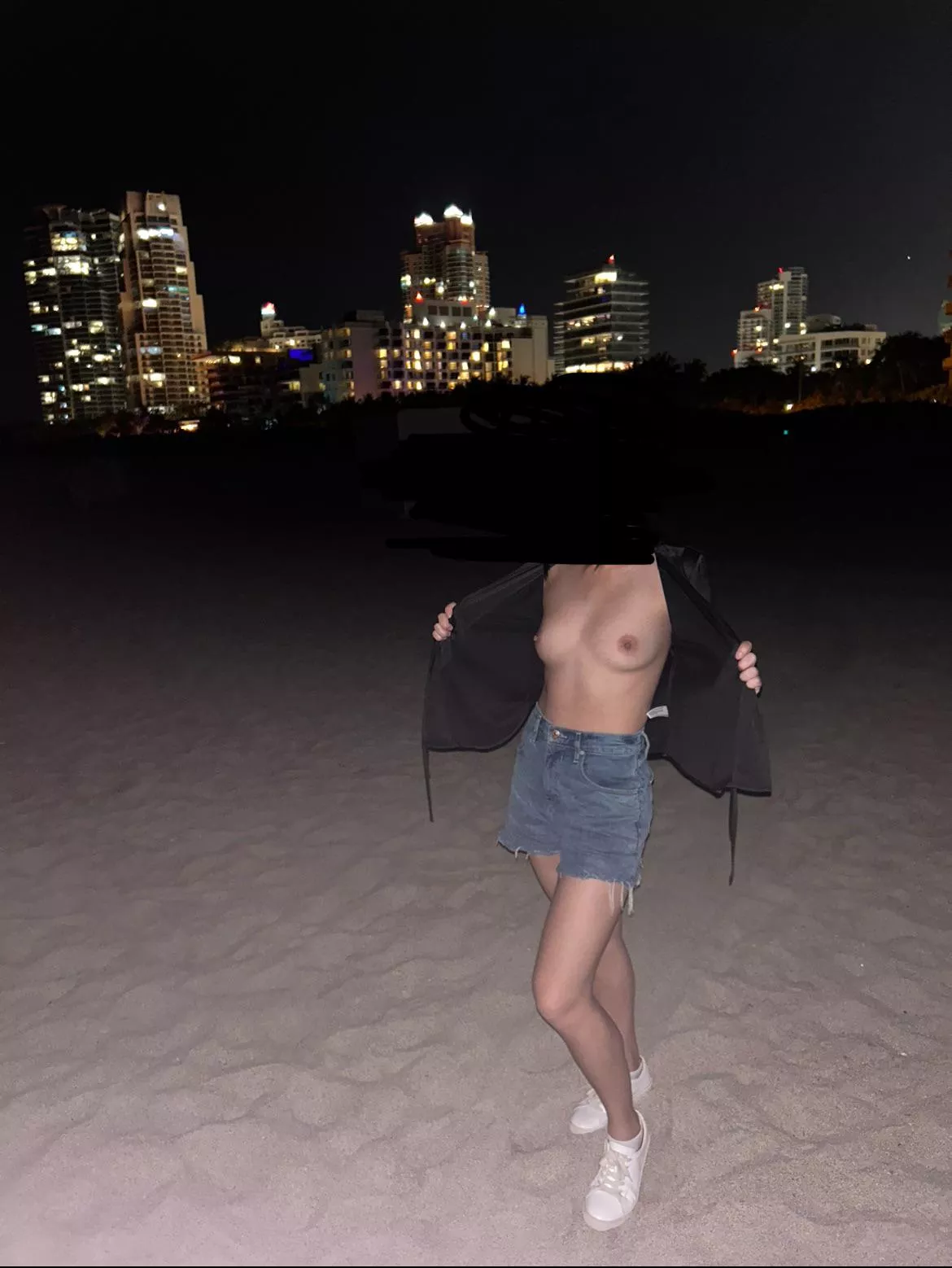 South beach Flash posted by Tallboy6969