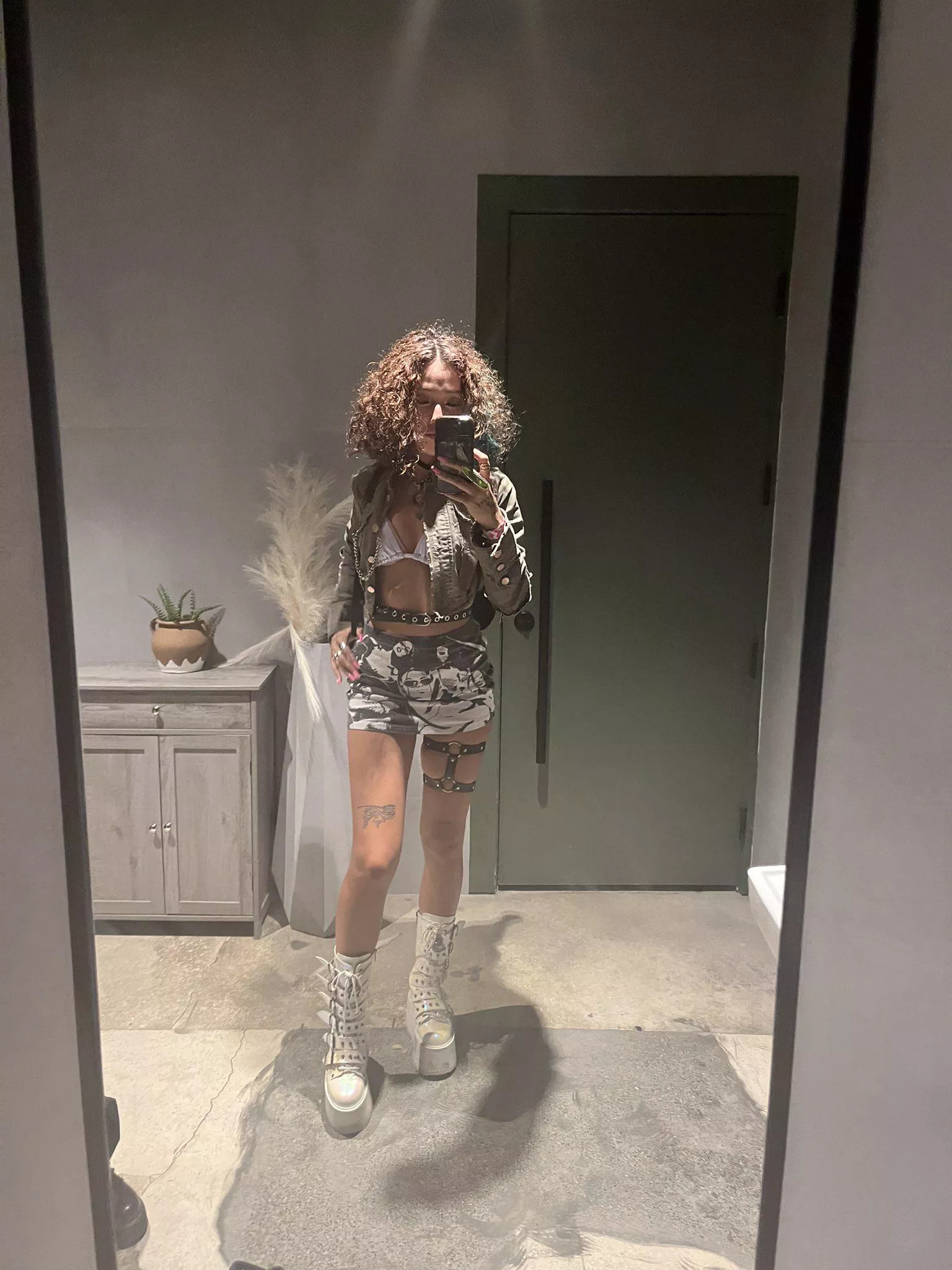 stepping on simps heads in these is so much fun posted by UmiChase2000