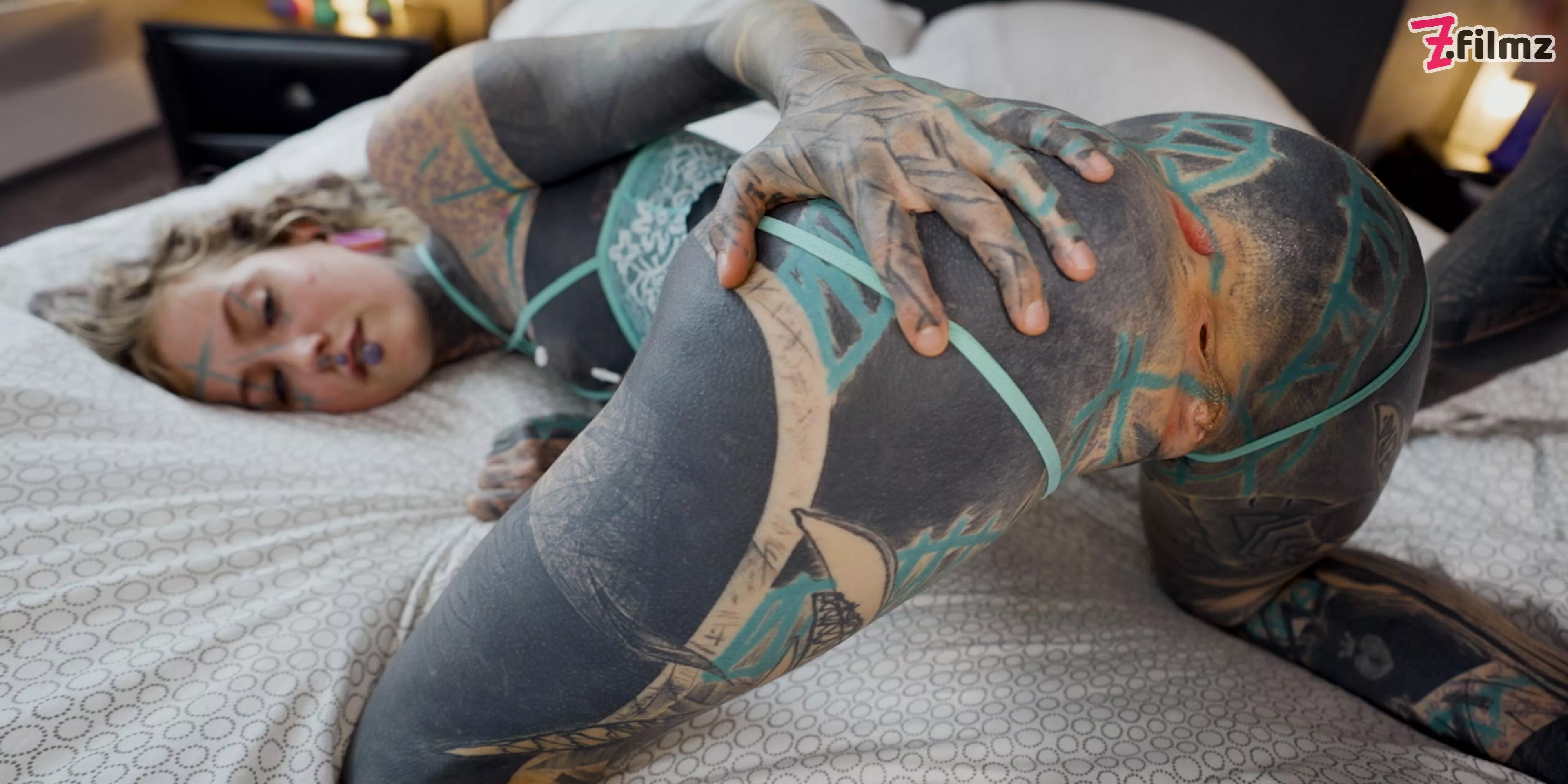 Tattooed Girl is Ready to be Filled posted by anuskatzz12