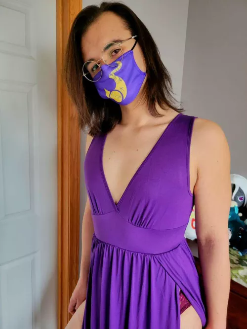 Tried on my dress to match my mask uwu by firelinkingDM
