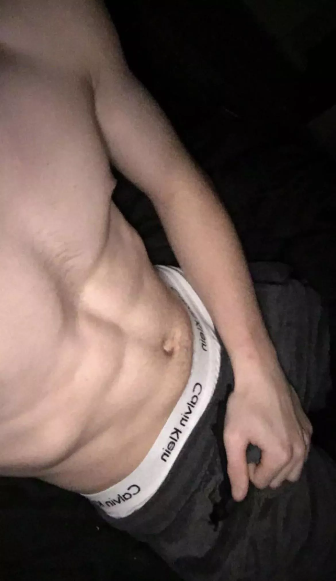 Uk m 22 - looking for couples to chat with !! posted by Andytheman100