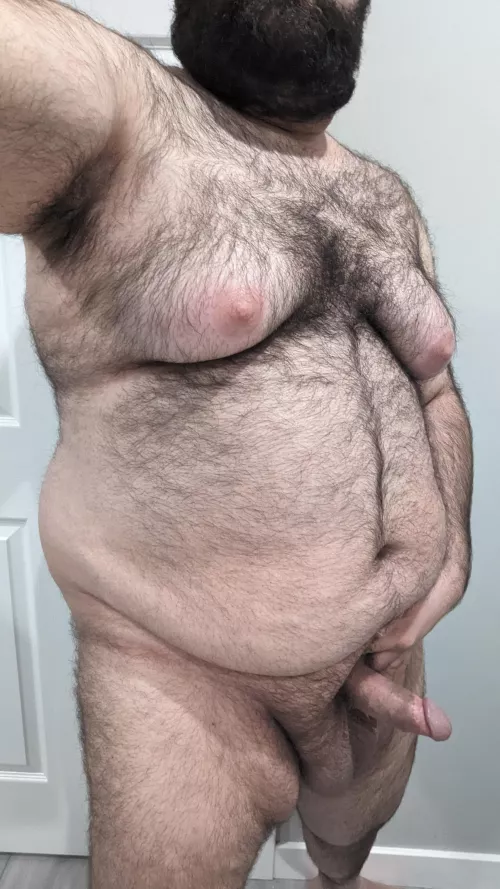 Very hairy Armenian breeding stud. by NakedMrGamer