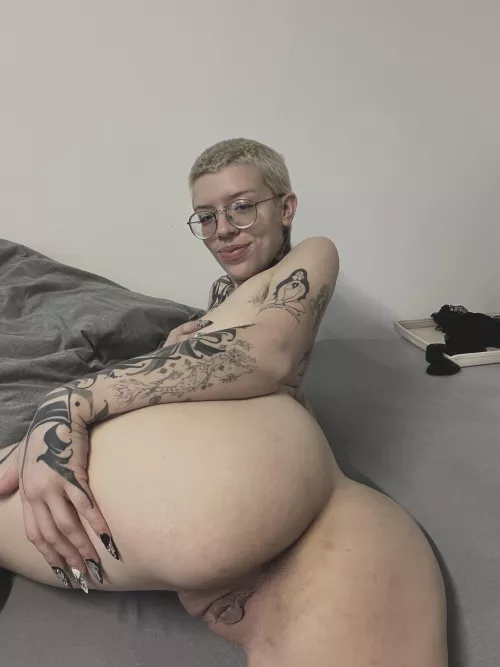 What would you do if you came home and I wait for you like this? 🎀🖤 by PlaneWise5593