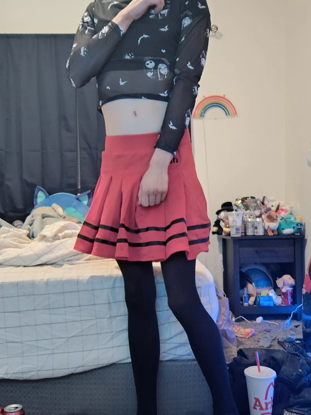 Which Looks Better? (Color Theory Isn't My Thing Haha) posted by SkyeTheFloofball