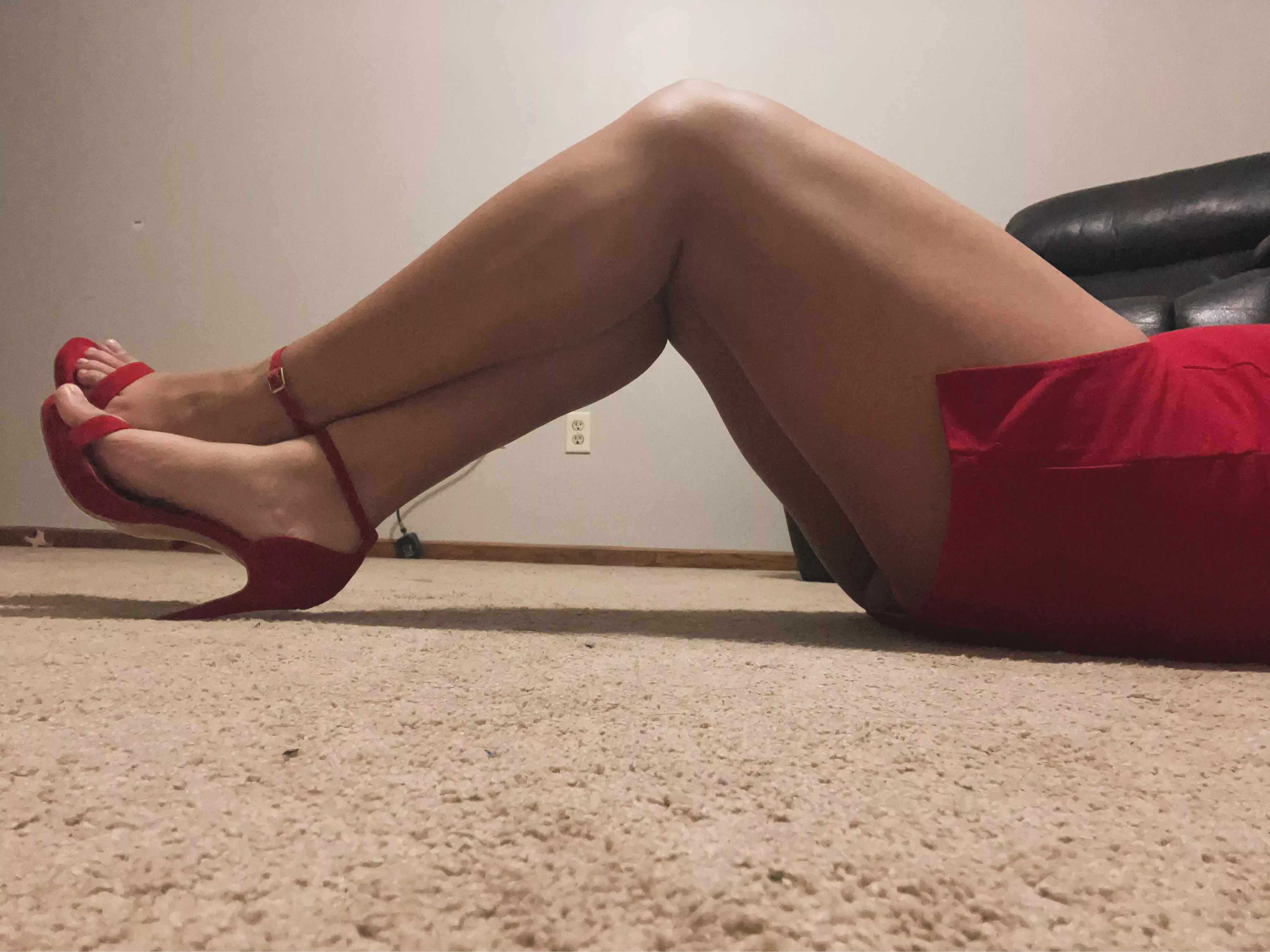 You know you want to cum👠❤️‍🔥 posted by nativetoes27