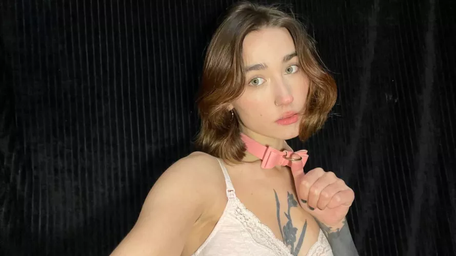 You'd like me to be your obedient bitch, wouldn't you by PetiteGoddessGirl