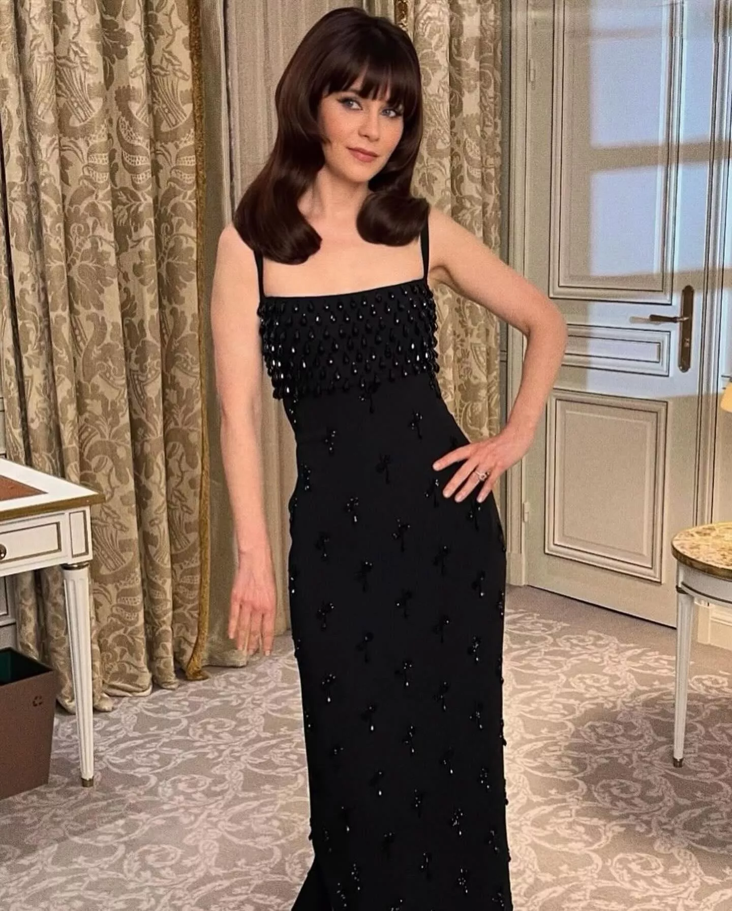 Zooey Deschanel posted by jimlahey2100