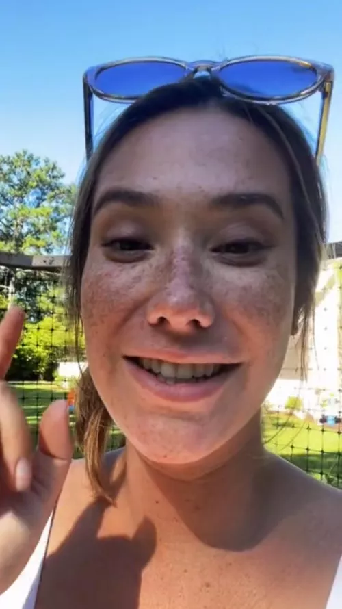 33 [F4M] by Jessica_grimmfang8