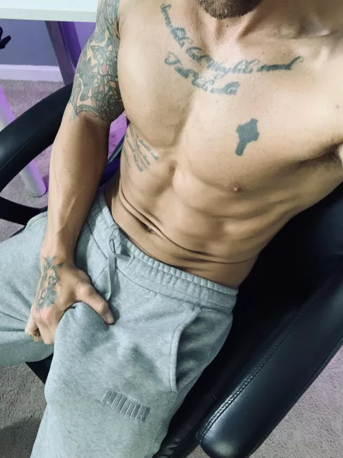 (38) TGIF- Are you off yet? by blazzer_80