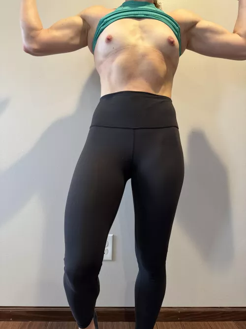 A quick flash and flex after the gym! by Fitfineass