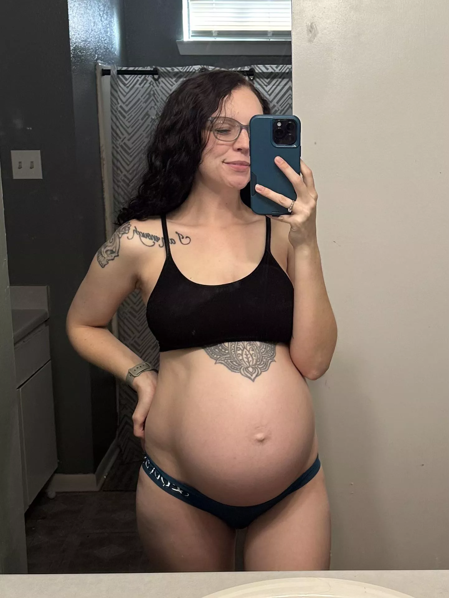 All natural mommy posted by smuttyfantasy