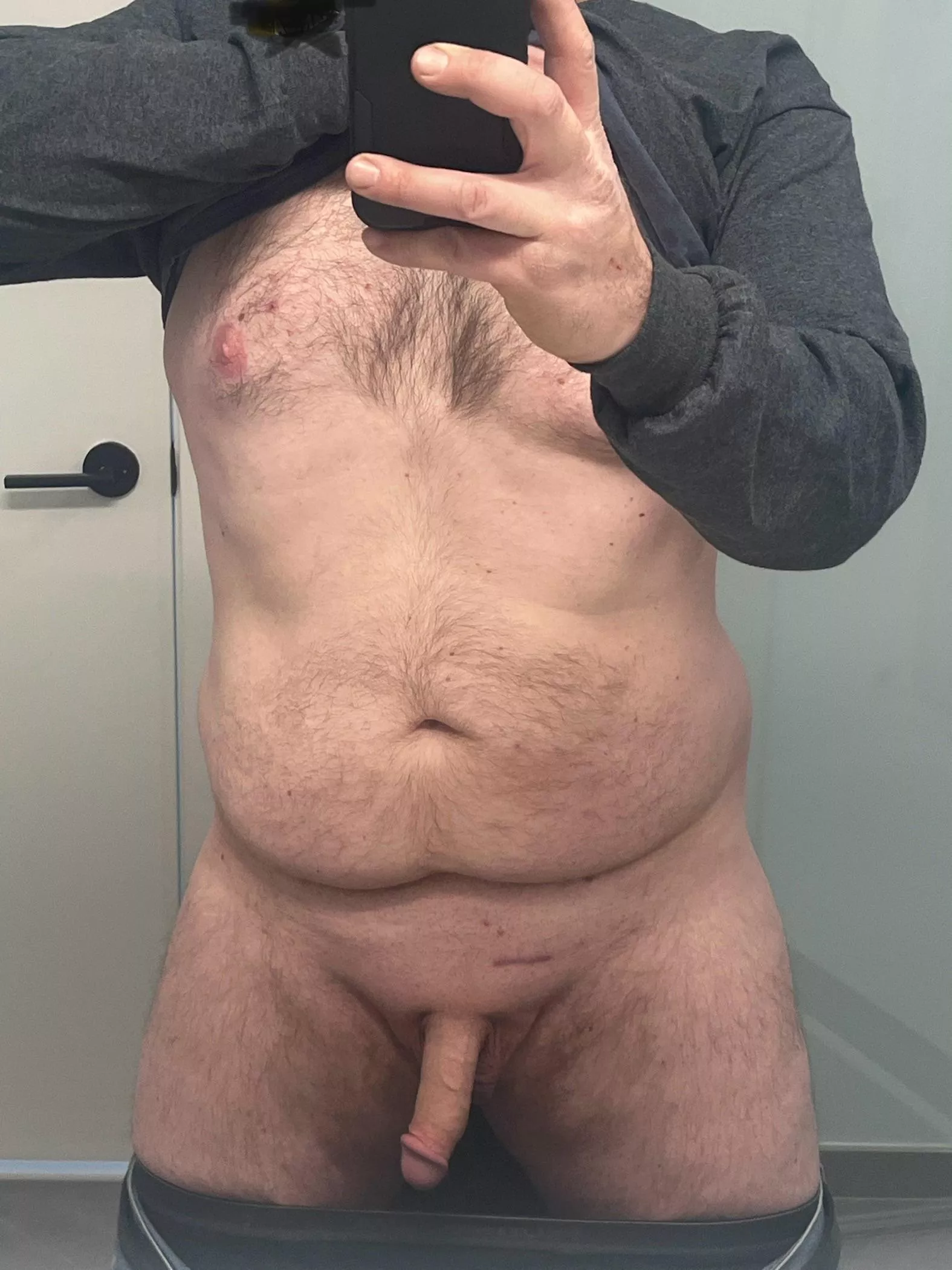 Another Friday at work (43) posted by itsdaddy80