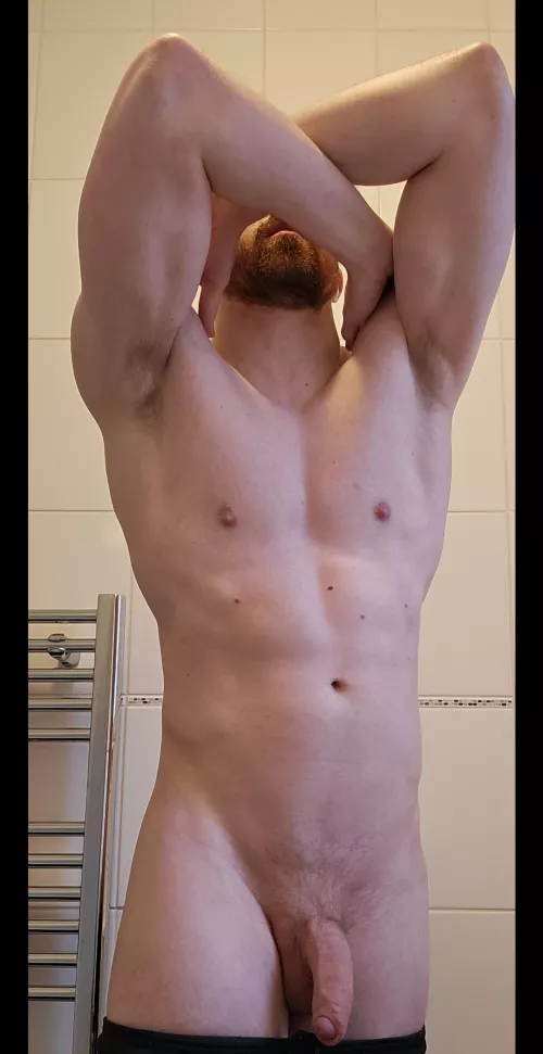 Bathroom lighting by Funbun22