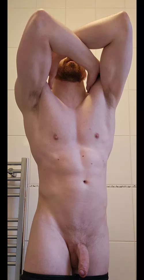 Bathroom lighting by Funbun22