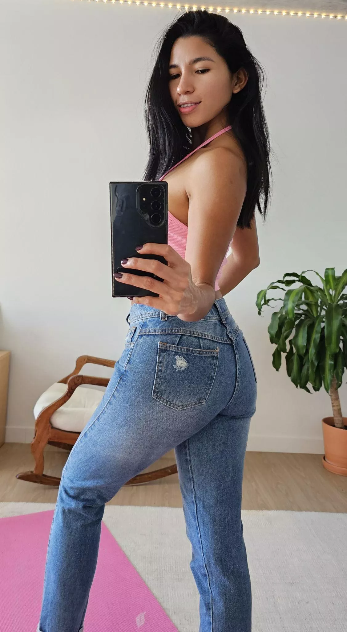 Can never go wrong with jeans posted by Christina_Latina