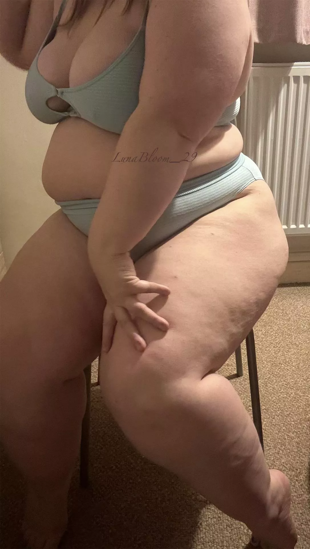 Curvy is my middle name. posted by LunaBloom_29