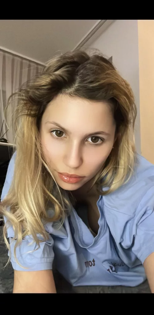 Describe my downblouse in one word by Aurora_Ascent