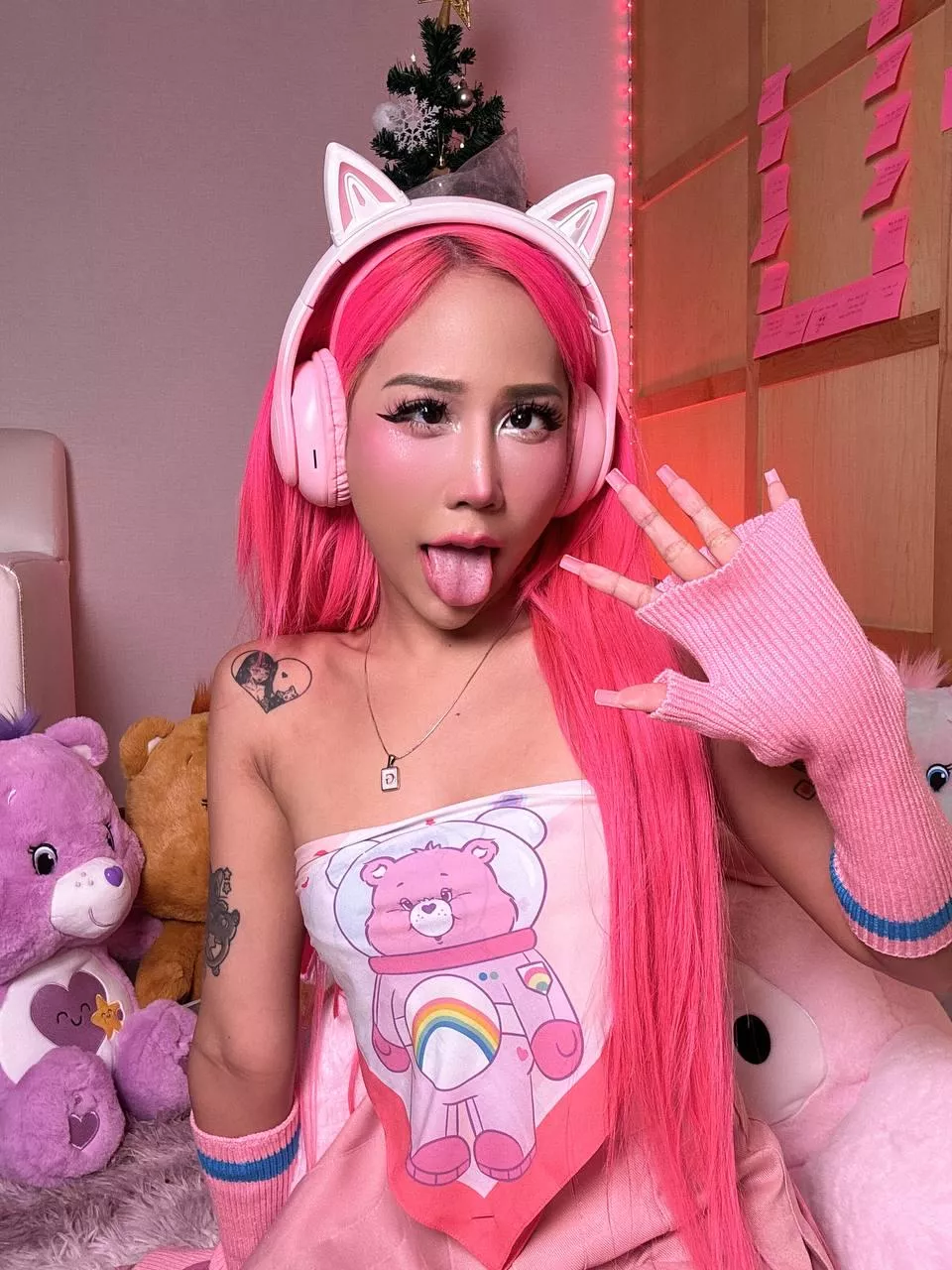 Freeze posted by Gioiakomal