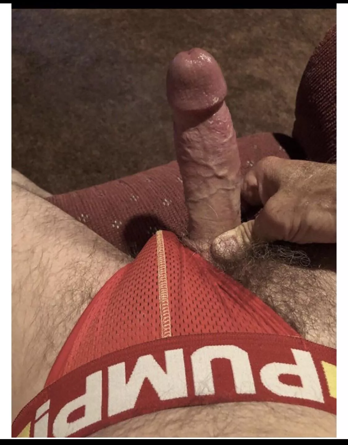 Hard in my pump jock posted by Blaistom77