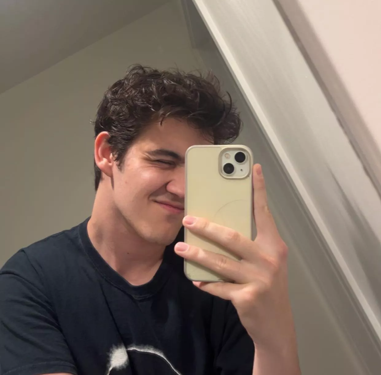 heyy posted by clydehoffman