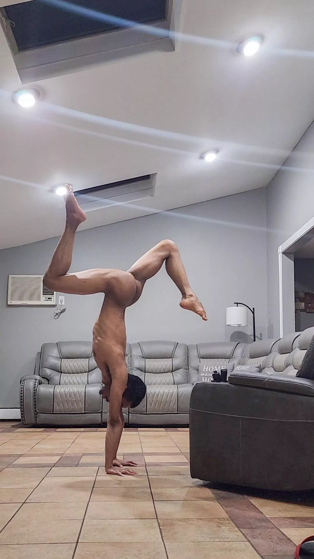 Humping my leg without my hands posted by GNSOFFICIAL