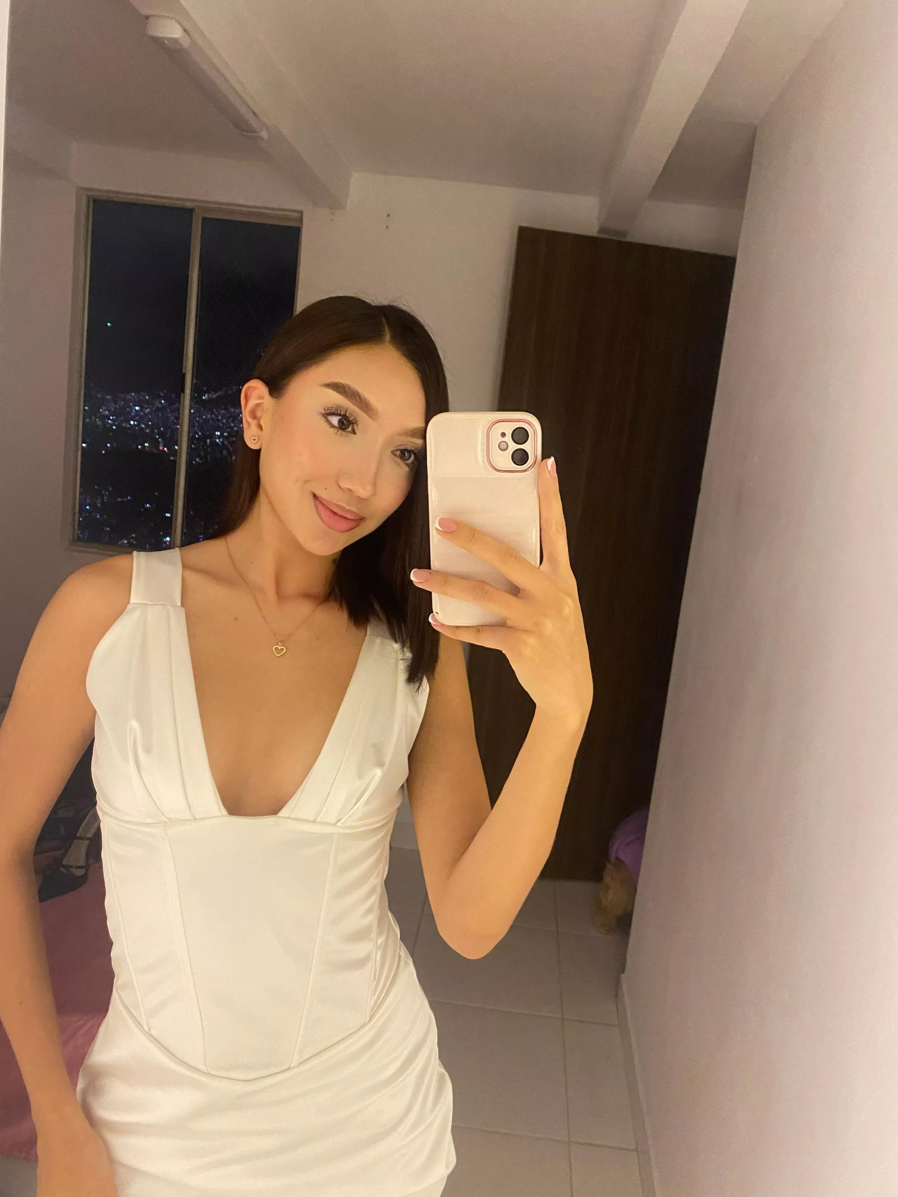 I always prefer my dress on the floor posted by xoLuciaaxo