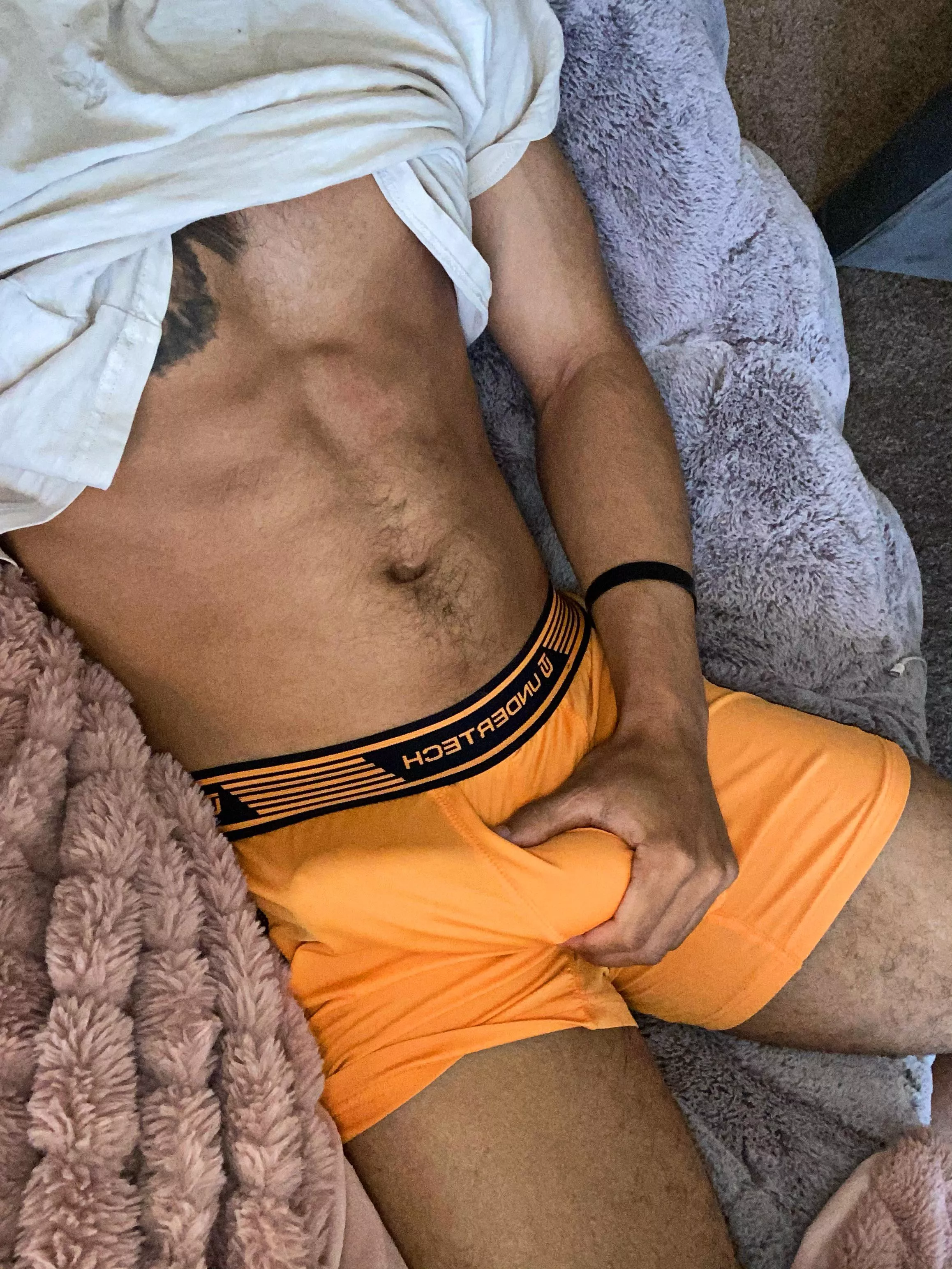 i keep that thang on me posted by SomeoneHelpUs