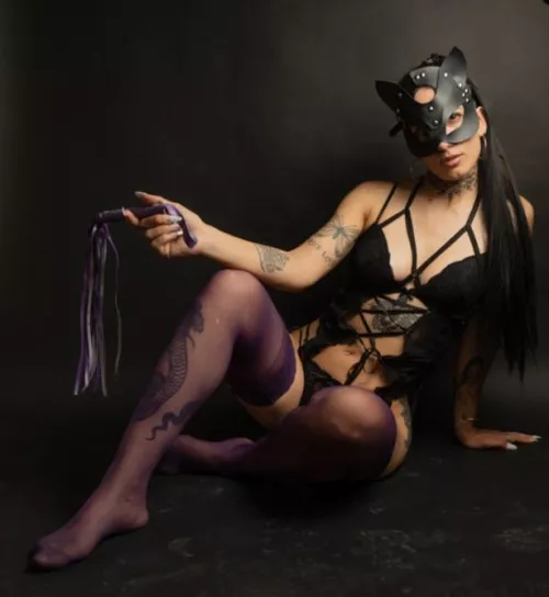 I like my men submissive by Badgalolaa