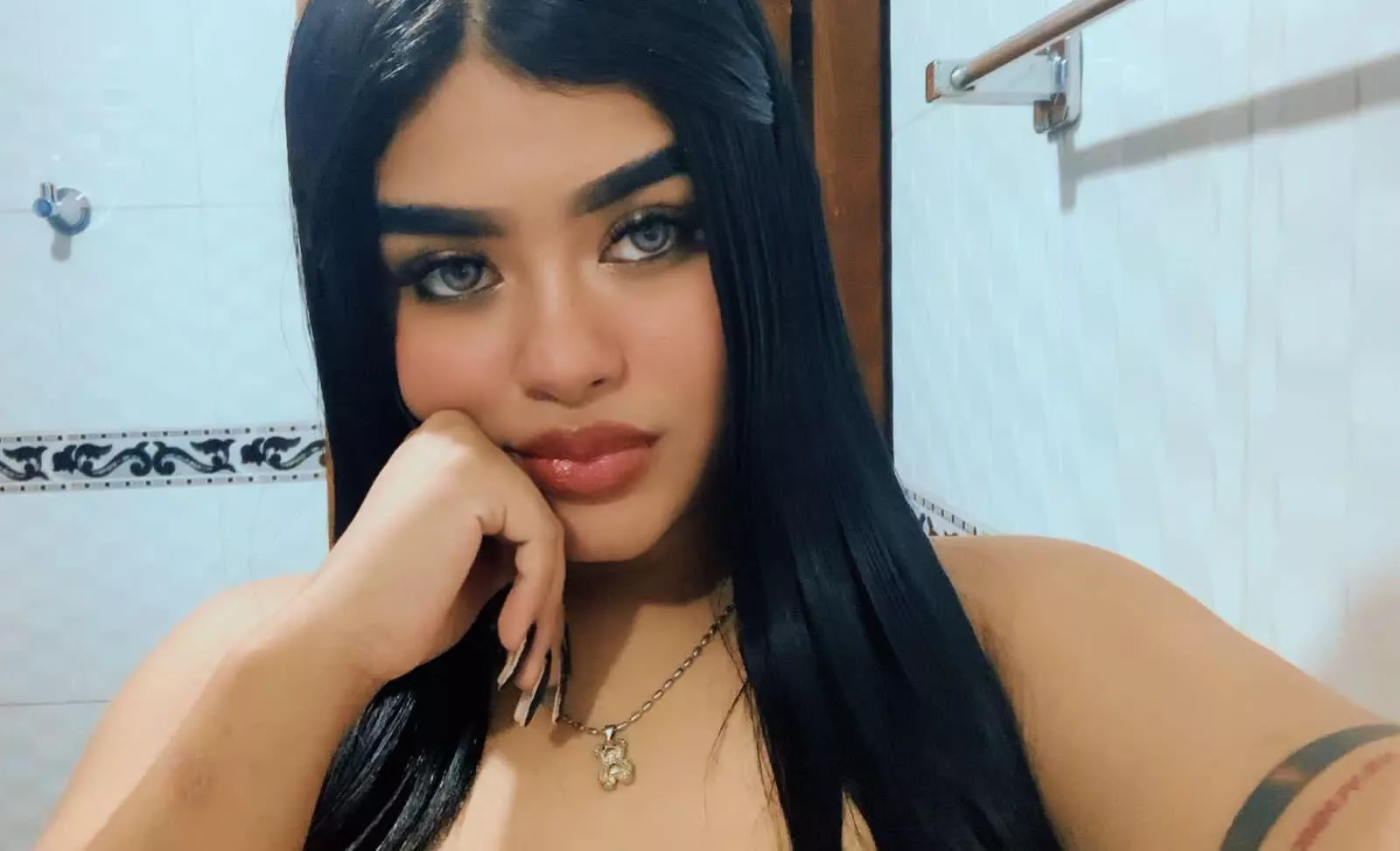 I only have heart eyes for you. posted by One-Speech4106