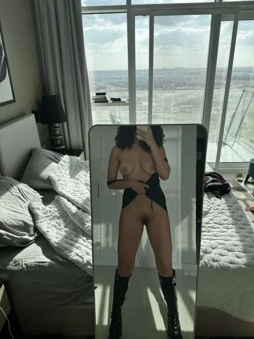 I wanna fuck, will you go in raw? by dirtywawda