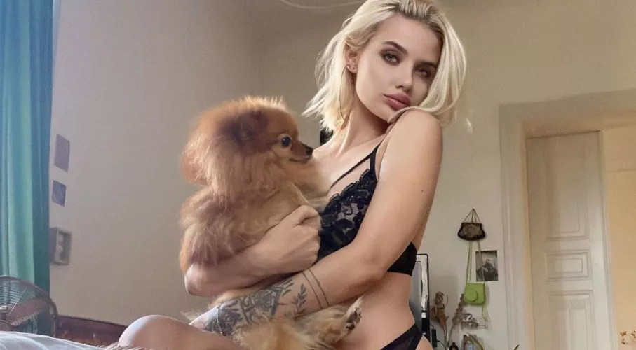 I will wait for you like this at home... by suteljeui