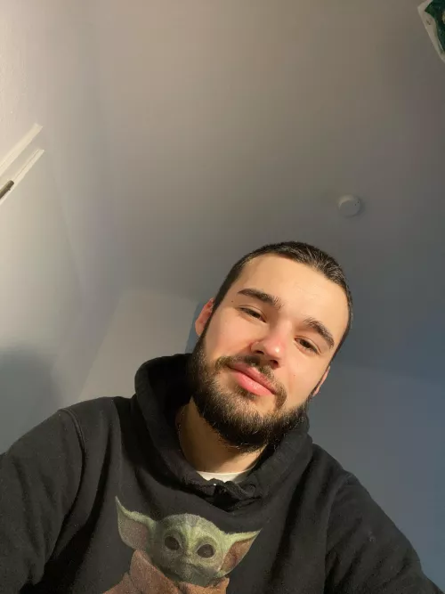 Is this light complimenting me? I’m not sure by Salt_Statistician218