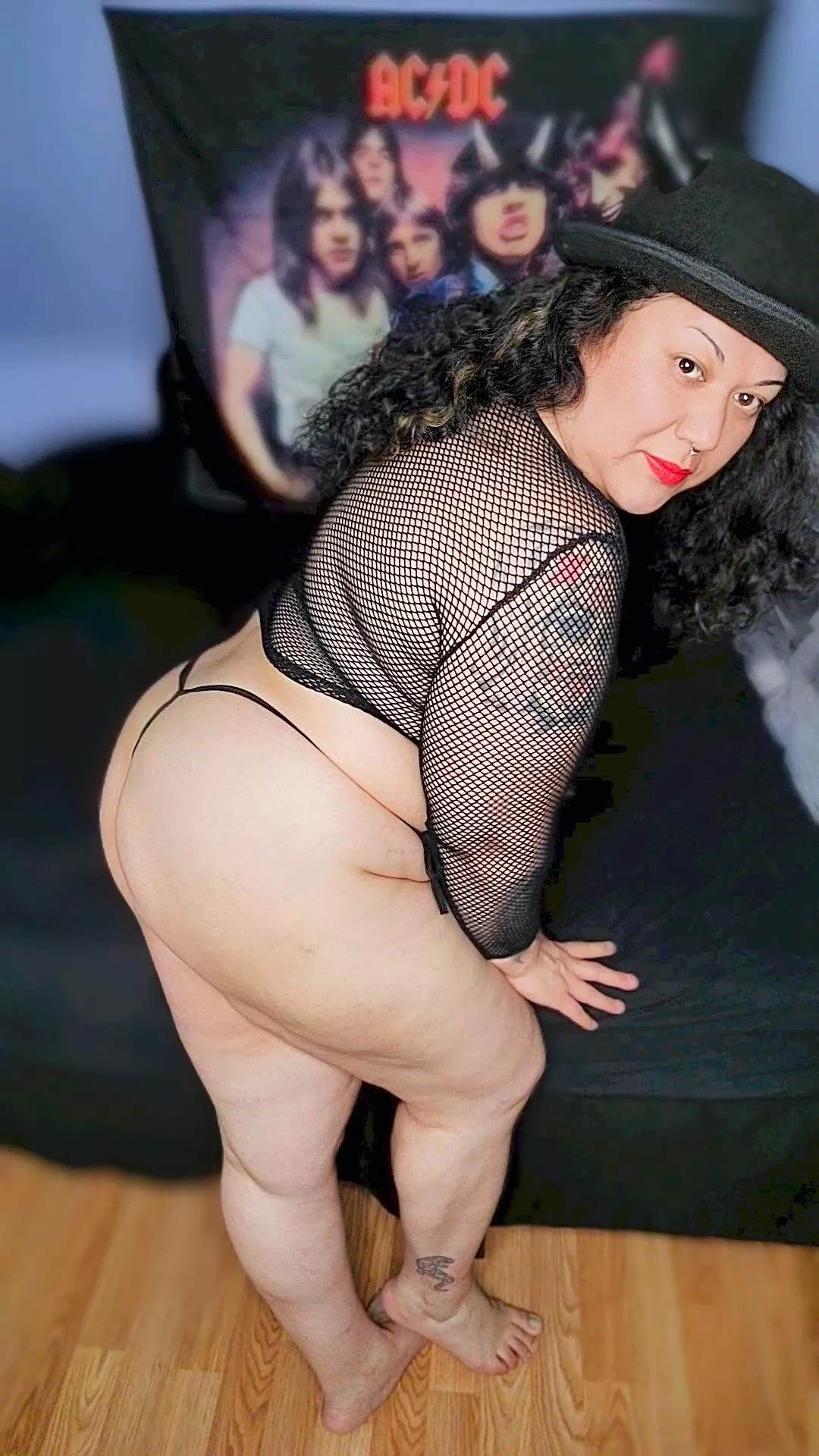 I've got big balls... posted by LollipopGothThot