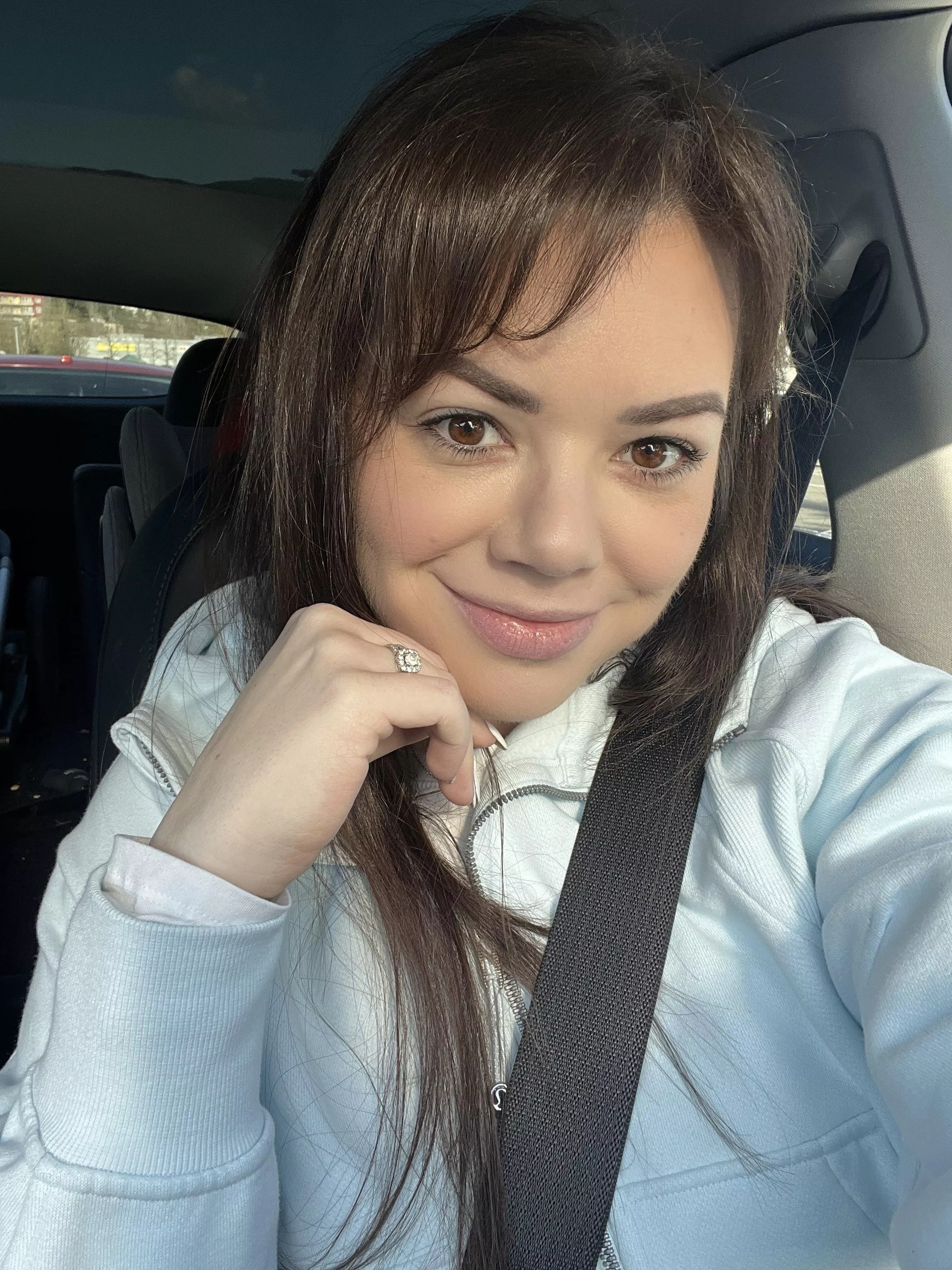 Just a sunny day selfie… posted by avajadeanderson