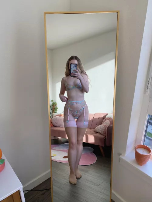 love the pretty pink tops on this simple nude pair by flatlacroix2