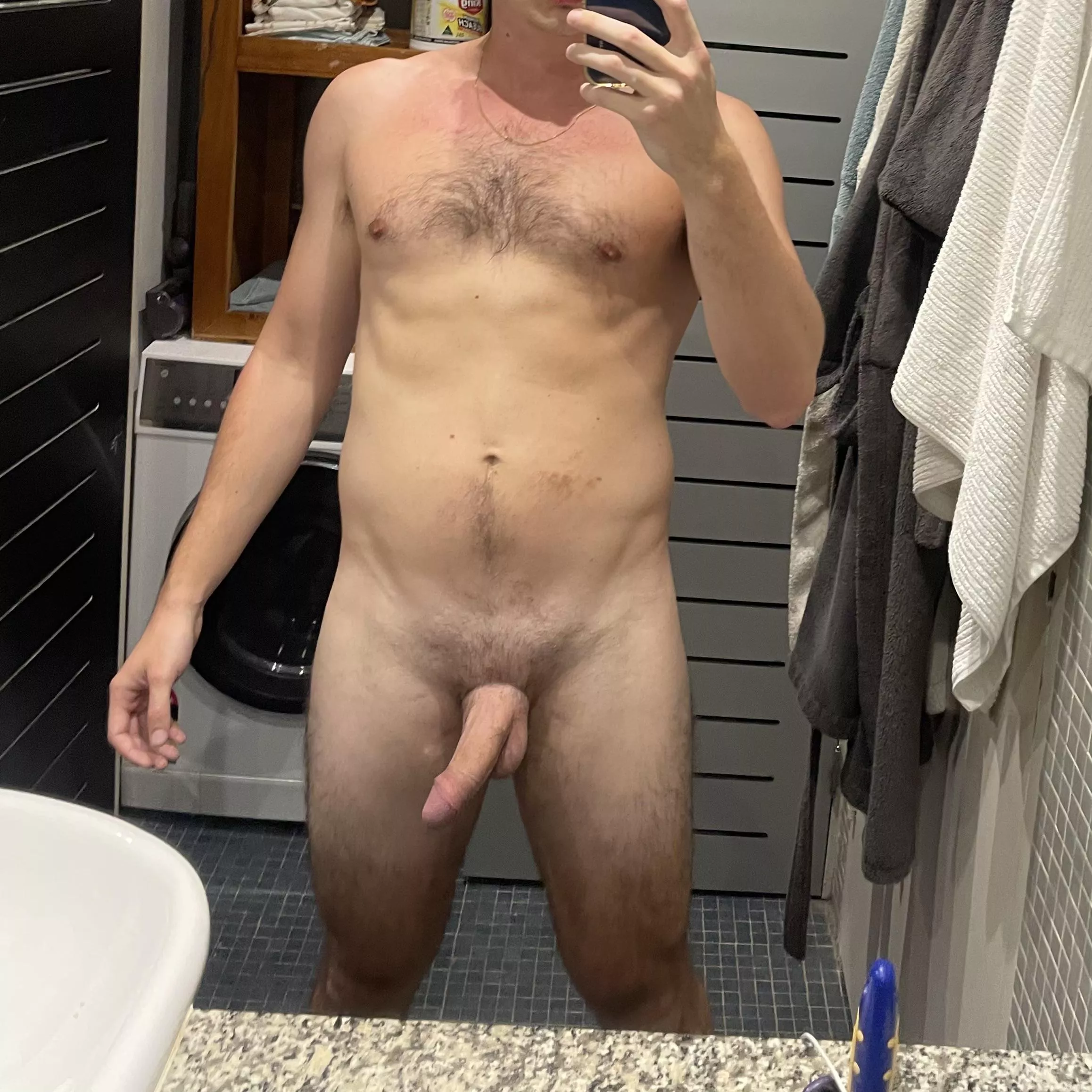 (M) 29, I’m down 14kg in a year and I’d love for someone to tell me I’m doing a good job. posted by Additional-Lock2220