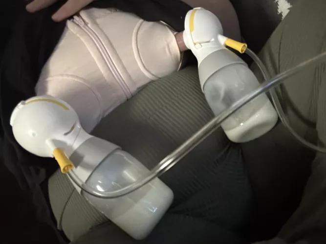 Mama needs emptied. Help me 🥺 by LizziesLittleLife