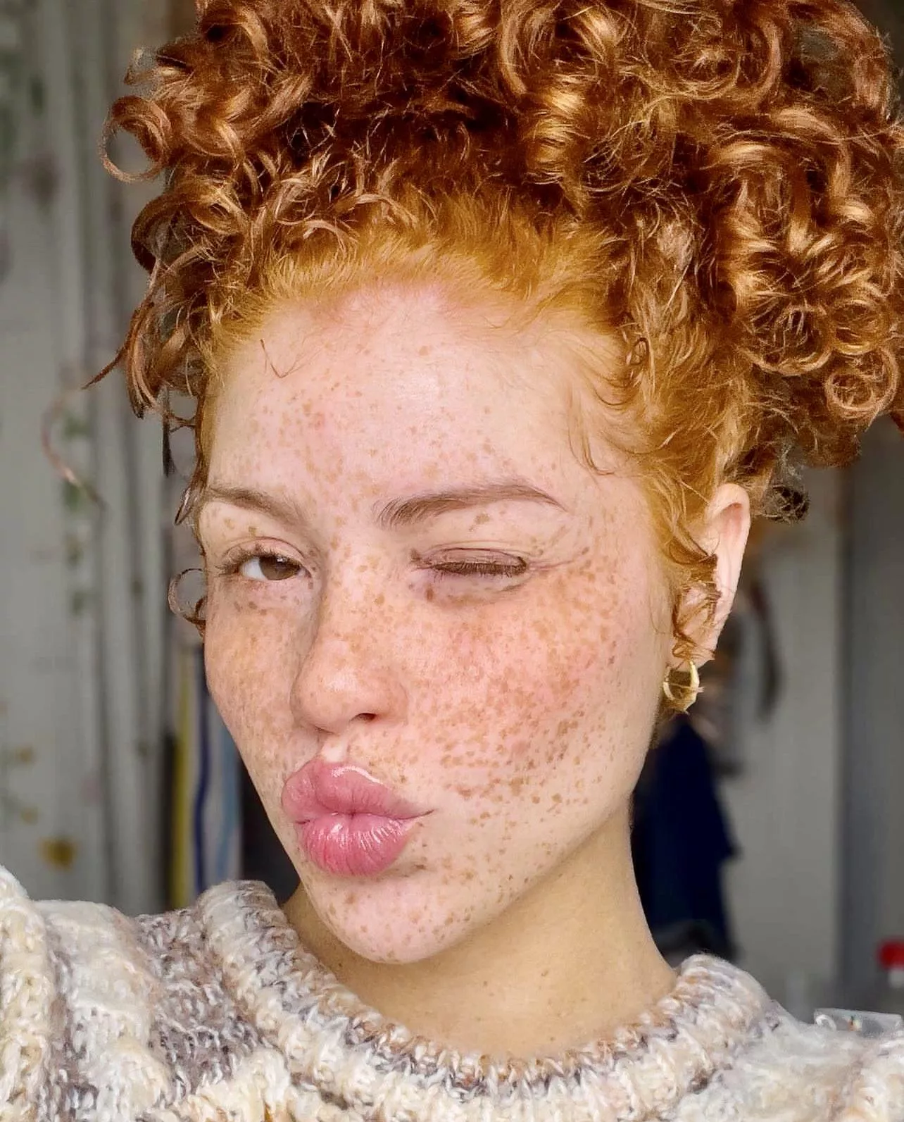 Pout posted by lonelyalbuq