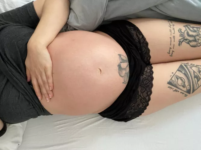 Proudly showing my preggo belly. I hope you love it by charlottemarlonex