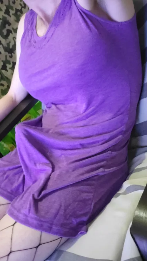 Purple Bulge by geileherder1