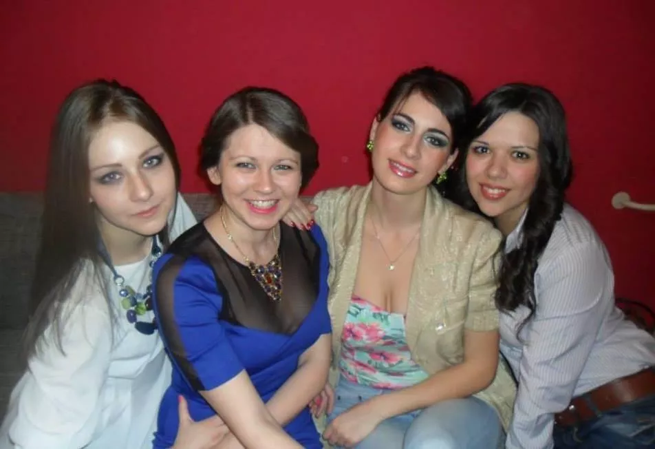 Rank 4 girls posted by minkoil81