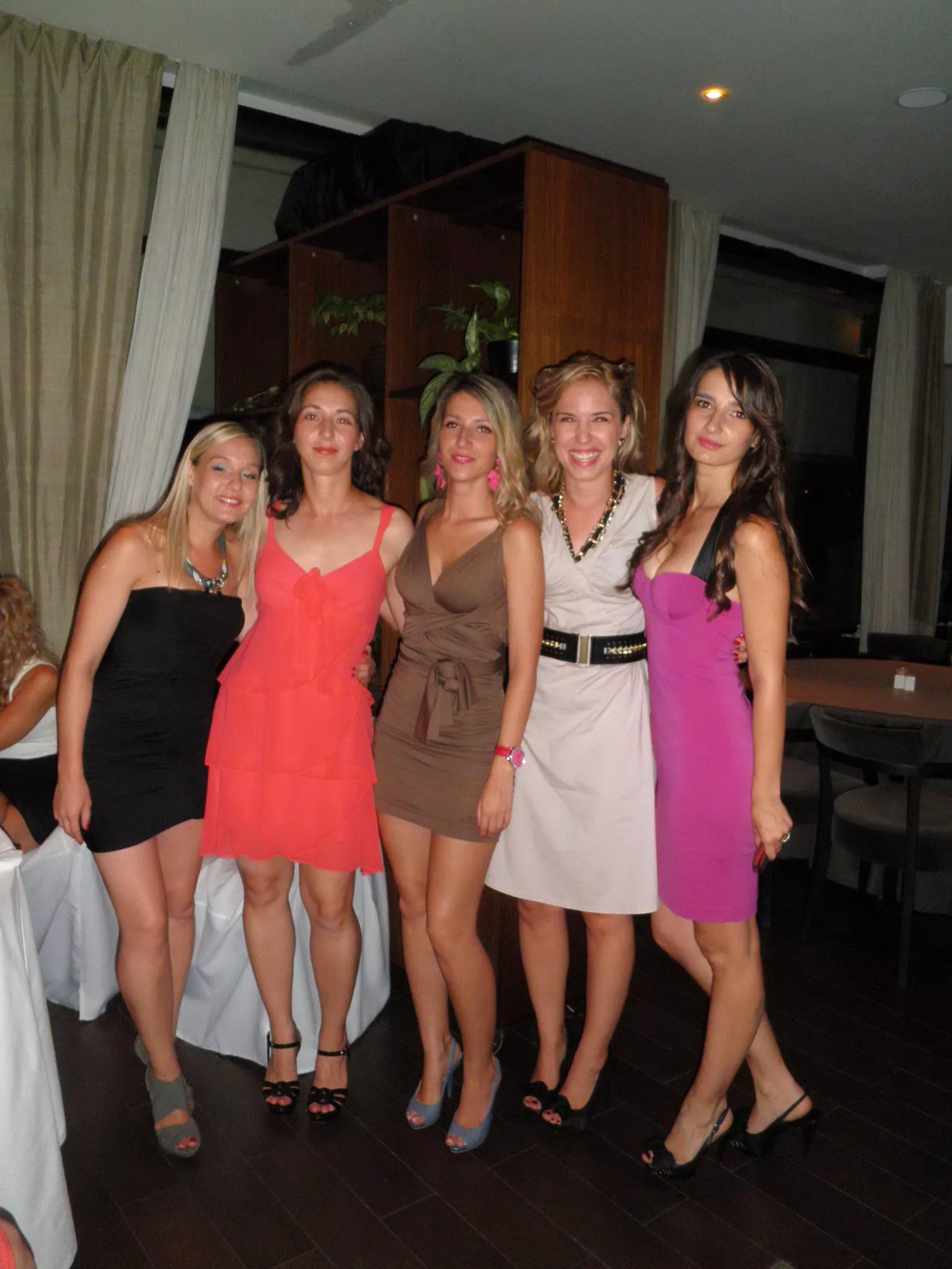 Rank girls on a wedding posted by minkoil81